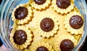Resepi Tart Nutella Sedap Tube Recipe Nutella Recipes Nutella Yummy Cookies