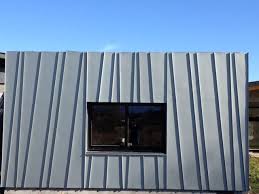 Maybe you would like to learn more about one of these? Bardage Pose De Gouttieres Alu Habillage Planches De Rive Zinguerie Toitures En Zinc Chenau Bardage Bardage Exterieur Maison Exterieurs De Maison Moderne