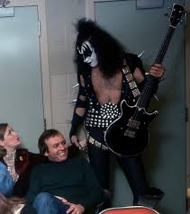 KISStory/December 18, 1974 #KISS...