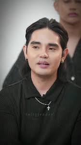 Good Morning Mr. CEO John Paulo "Pablo" Bagnas Nase💜 Hindi mo siya hindi  pwedeng titigan at pakinggan no? Napakatalinong human😍 #sb19 #sb19_pablo  #1zentertainment