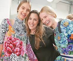 Check spelling or type a new query. Mairh Katrantzoy Mia Ellhnida Me Sporte3 Ston Leyko Oiko Newmoney