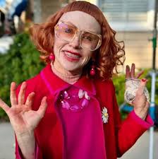 Woman retrieves empty gun with interesting reactions