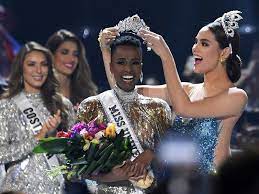Miss universe puerto rico estefania soto (left) and miss universe brazil julia gama. Look All The Miss Universe Winners From The Past Decade Entertainment Photos Gulf News