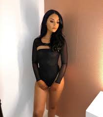 Chloe Bain - Free nude pics, galleries & more at Babepedia