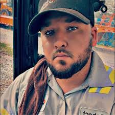 There's one place to eat where you'll always find a friend behind the  counter.