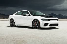 Curb weight ranges from 4378 pounds for the srt hellcat in manual guise and without a rear seat to 4560 lbs for the srt hellcat redeye widebody. 2021 Dodge Charger Srt Hellcat Redeye Widebody Review Prices And Pictures Edmunds