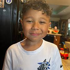 Create magical christmas book effect?