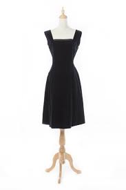 1950s Black Velvet Lbd Hourglass Cocktail Dress With Pellon Lining Cocktail Dress Fashion Dresses