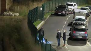 La voix du nord is a regional daily newspaper from the north of france. Un Homme Tue A L Arme Blanche A Hazebrouck L Auteur Suppose Est En Fuite