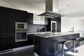 4 desain dapur minimalis nuansa abu. 7 Ide Dapur Serba Hitam Stylish Dan Elegan Btn Properti