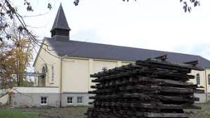 Kosten für abbau, abtransport und wiederaufbau schätzt das landesdenkmalamt auf zwischen 100.000 und. Pioneer Park In Hanau Kirche Zu Verschenken Hanau