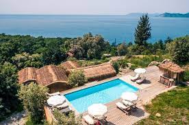 Doğa i̇le i̇ç i̇çe konaklama. Kisiye Ozel Villa Otel Onerileri Simdi Burada Olsak