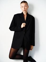 Locke Management : SYDNEY FLACK