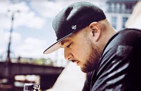 Kool savas spielt hier die vaterrolle und eko fresh die rolle des sohnes. Kool Savas Uber Den Beef Mit Eko Ich Habe Angefangen Mir Fur Alles Schlechte Was Dem Passiert Ist Die Schuld Zu Geben Helal Gossip
