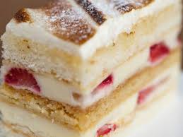 Blanc Fraisier Vanilla Cake Vanilla Sable Breton White Chocolate Black Pepper Mousseline Strawberries And Passionfruit Patisserie Cake Cake Desserts Cake