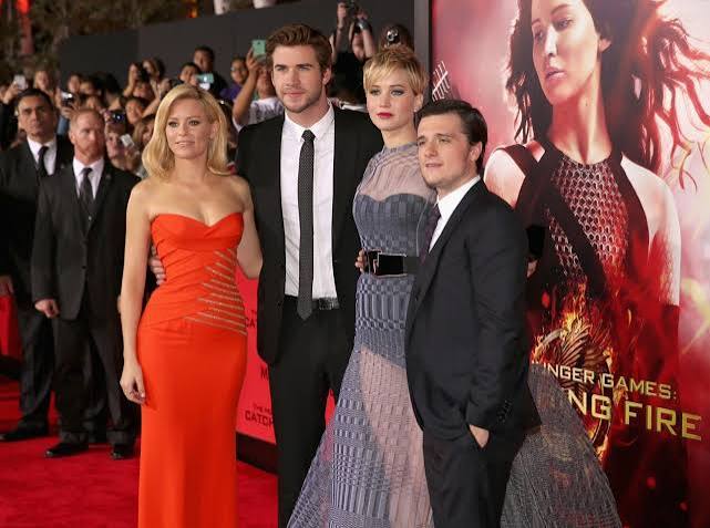 Video live stream: 'Hunger Games: Catching Fire' L.A. premiere - Los  Angeles Times