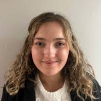 Julie Slusher's Instagram, Twitter & Facebook