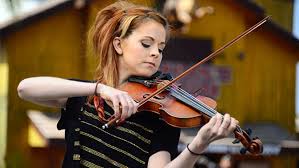 Lindsey Stirling Heading For Top Debut On Billboard 200