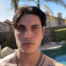 Samuel Larsen
