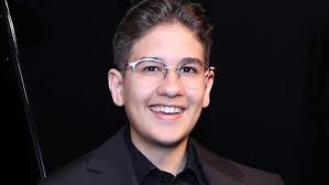 Müzik fazlasıyla özveri isteyen bir şey