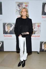C'est claire chazal, ancienne présentatrice vedette du 20h de tf1, qui la remplacera aux côtés de yann moix. 46 Claire Chazal Ideen Mode Fur Frauen Frau Mode Fur Altere Damen