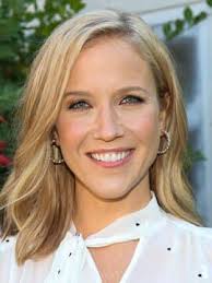 Happy birthday and best wishes to Jessy Schram (born: January 15,  1986)❣️🥳🎉🎁🎊🎗💐🪅🎏🎂