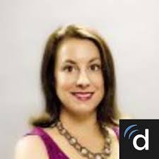 Elizabeth Ottman's Instagram, Twitter & Facebook