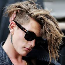 A complete collection of long hairstyles for men, with tutorials, videos, photos, and more. 40 Guys With Long Hair That Look Hot Sexy 2021 Styles