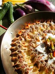 Manti Turkish Ravioli Top With Garlic And Yogurt Sauce Armenian Recipes Middle Eastern Recipes Food