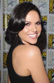 Lana Parrilla Fans On Twitter Short Dark Hair Beautiful Smile Dark Hair