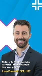 Kimberlee Murphy's Instagram, Twitter & Facebook