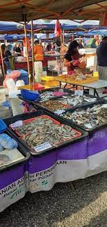 Pasar tani berkonsepkan jualan langsung, di mana petani atau penternak berpeluang menjual barangan mereka secara langsung kepada orang ramai tanpa melalui. Pasar Tani Ground Area Picture Of Ksl Hotel Resort Johor Bahru Tripadvisor