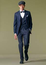 Wedding Suit Blog The Best Suits For Short Men 3 Tips To Looking Your Best Suits For Short Men Cool Suits Mens Business Casual Outfits