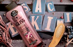 Gozde Nin Blog Gunlugu Schwarzkopf Gliss Serum Deep Repair Sampuan Incelemesi Gozdeninbloggunlugu Gozdeninevinden Blogger Bakim Sampuan Serum Sac Bakimi