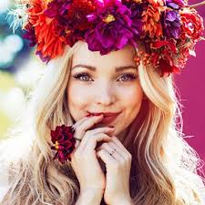 Dove Cameron : écoute gratuite, téléchargement MP3, video-clips, bio,  concerts