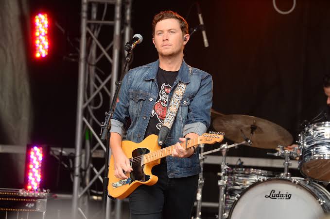 Scotty McCreery Announces Seasons Change Tour