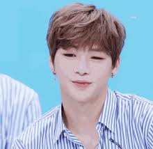 강다니엘 레디액션 액션 슬레이트 슬레이트맨 강의건 워너원 GIF