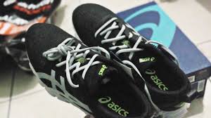 1 sports retailer which is primarily involved in the retail of sports footwear, apparel and equipment. Asics Di Kedai Al Ikhsan Shopping Time 4 Youtube