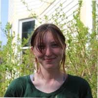 Kelly Warren's Instagram, Twitter & Facebook