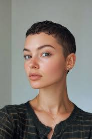 Beth Padilla's Instagram, Twitter & Facebook