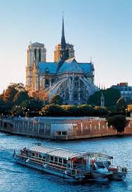 I Would Like To Take A Bateaux Parisiens River Cruise In France Bateaux Parisiens Bateau Mouche Bateau Mouche Paris