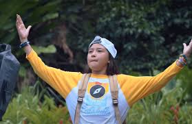 It premiered on netflix on january 29, 2021. Finding Ohana Review This Tepid Adventure Trip Is Just Too Mush