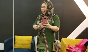 Kali ini, muzik video dibuat di rumahnya dan ditemani. Promosi Produk Kurus Tapi Part Mana Yang Kurus