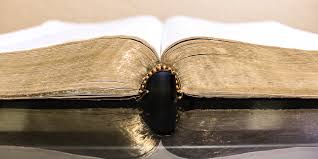 study bibles the epic list and how to choose one