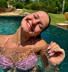 Olivia Ryan 💌🐆🍒