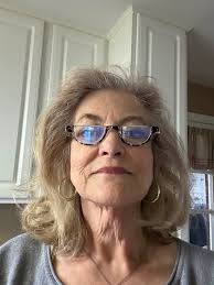 Hair color for coarse hair with new growth