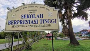 From wikipedia, sekolah menengah sains sultan haji ahmad shah (semsas) bermula pada tahun 1973, menumpang secara sementara di bangunan sekolah abu bakar, temerloh, pahang darul makmur. Covid 19 Empat Sekolah Ditutup Di Pekan Sahih