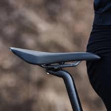Jul 30, 2021 · famiglia redirect Short Nose Saddle Vento Argo R1 Fizik