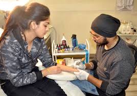 Tattoo banate waqt kuch nahi hua par vaccine lagwane keliye dard ho raha hai ….m, commented yet another instagram user. Craze For Tattoo On The Rise Among Youth