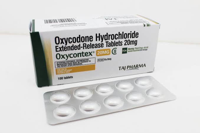 Oxycodone HCl 20 mg modified-release packaging, AI generated